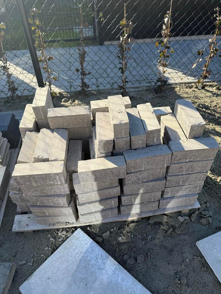 Gratis Klinkers - Ideaal voor tuin of oprit!, Tuin en Terras, Gebruikt, Klinkers, Beton, 5 tot 10 m²