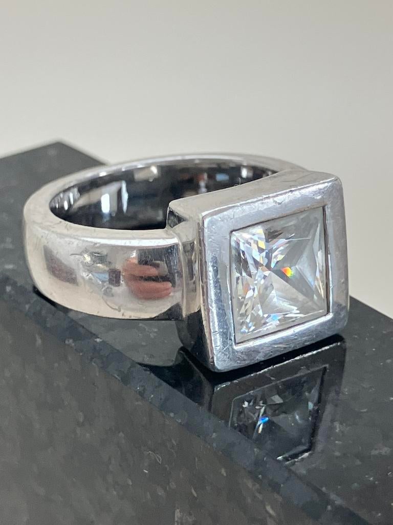 Stevige ring van Zinzi, Ophalen of Verzenden, Zo goed als nieuw, 17 tot 18, Dame