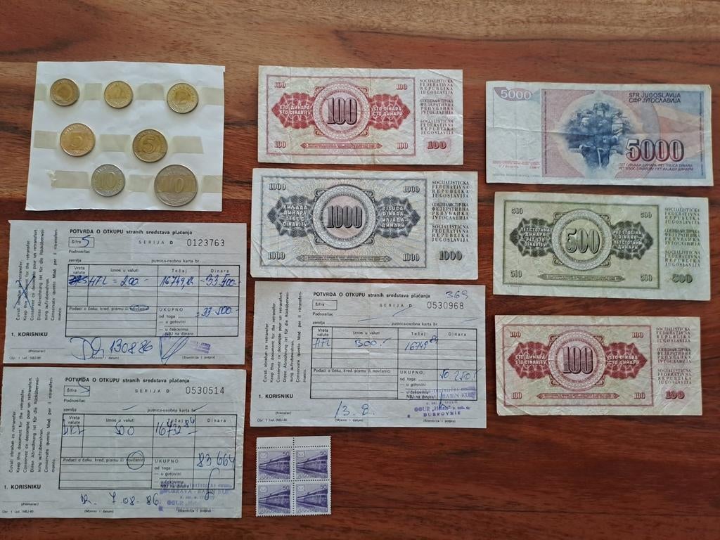 Jugoslavie, munten, papiergeld en postzegels, Ophalen of Verzenden