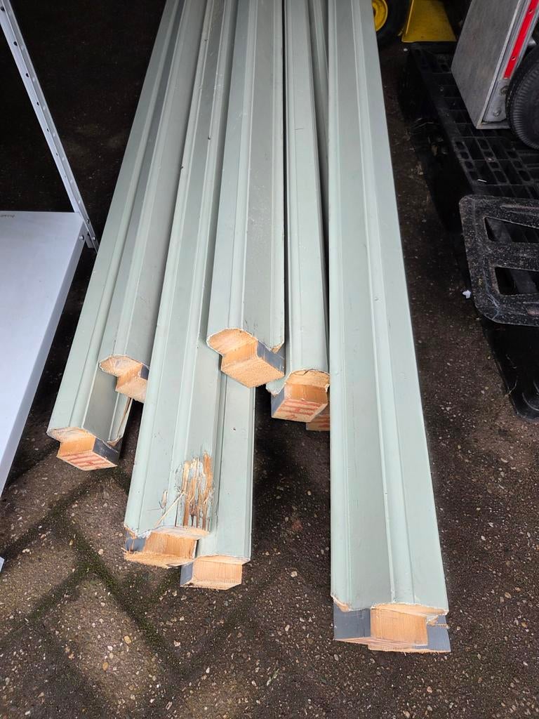 10 balken 300 cm nog prima te gebruiken, Ophalen, Gebruikt