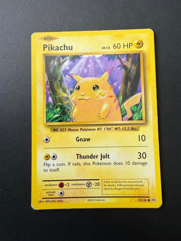 Evolutions 35/108 Pikachu, Ophalen of Verzenden, Gebruikt, Losse kaart