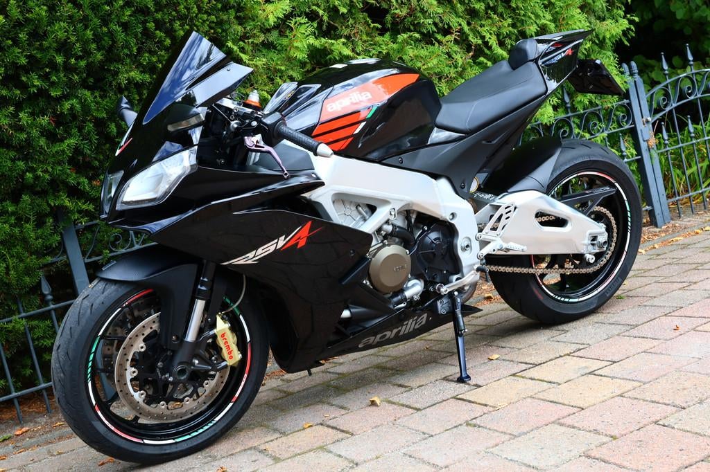 Aprilia RSV4 | RSV4R ABS BLACK EDITION (bj 2009), Motoren, Motoren | Aprilia, Bedrijf, Super Sport, Meer dan 35 kW, 999 cc