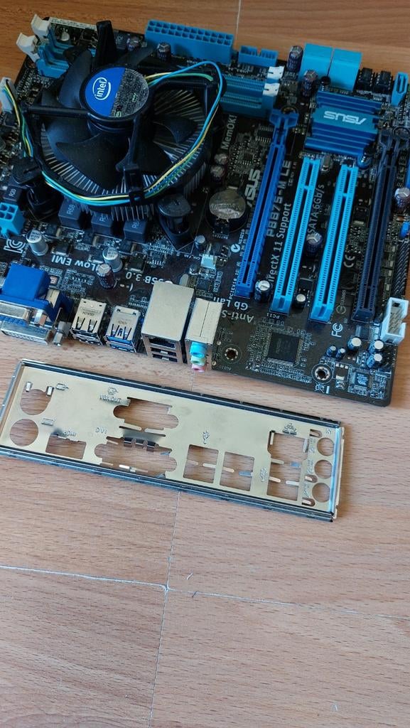 Moederbord, Computers en Software, Moederborden, Ophalen of Verzenden