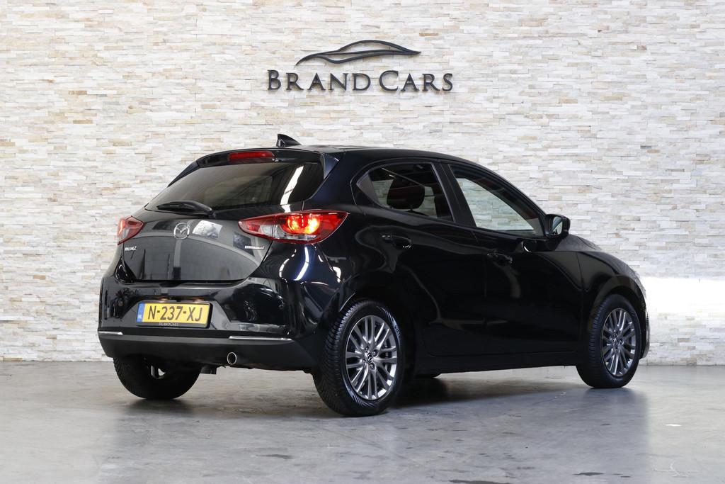 Mazda 2 1.5 Skyactiv-G Luxury | Camera | LED | NAP | Dealer, Voorwielaandrijving, Stof, Euro 6, 4 cilinders