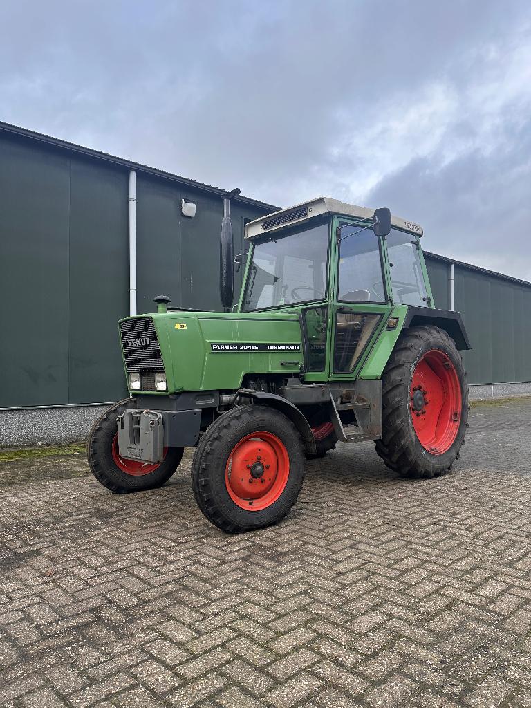 Fendt Farmer 304 LS Turbomatik – cabine – 2WD, Zakelijke goederen, Agrarisch | Tractoren, Ophalen, Gebruikt, 5000 tot 7500, Tot 80 Pk