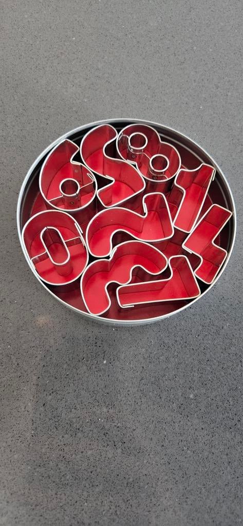 Set van cijfer uitstekers, Ophalen of Verzenden, Zo goed als nieuw, Taarten of Cupcakes, Versiering