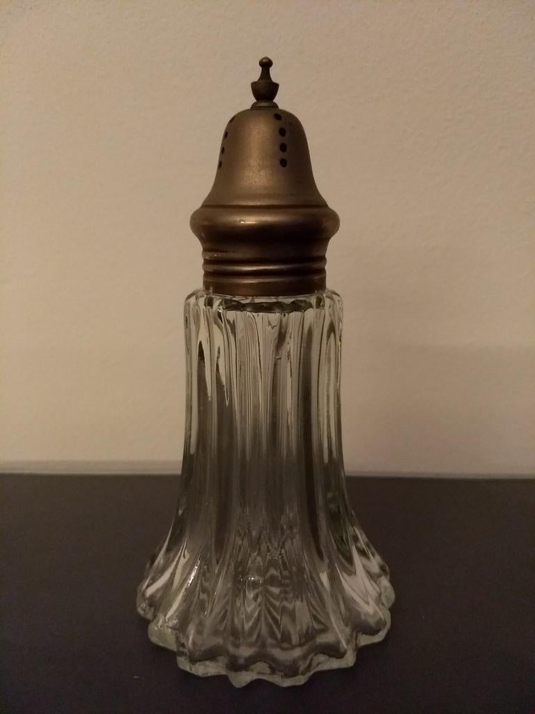 Oude grote suikerstrooier meer dan 100 jaar oud, Ophalen of Verzenden