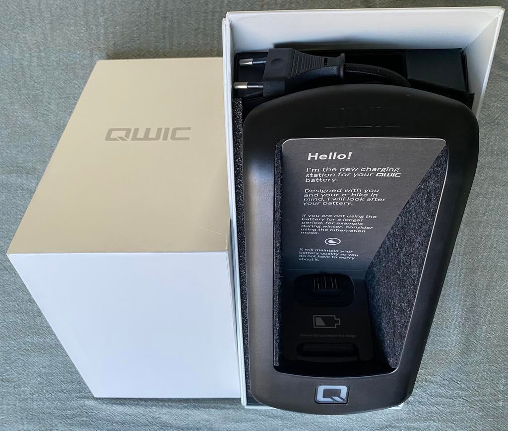 QWIC Charging Station snellader oplader accu - NIEUW, Ophalen of Verzenden, Nieuw