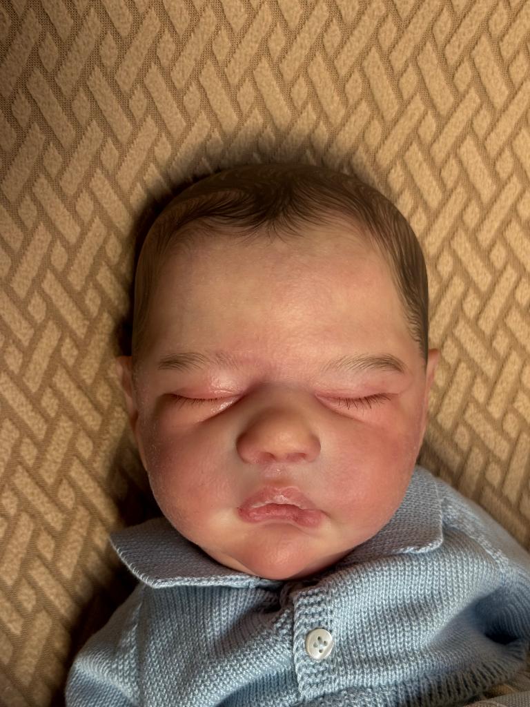 Reborn baby Alessandro, Verzamelen, Poppen, Ophalen of Verzenden, Zo goed als nieuw, Babypop, Levensecht of Reborn