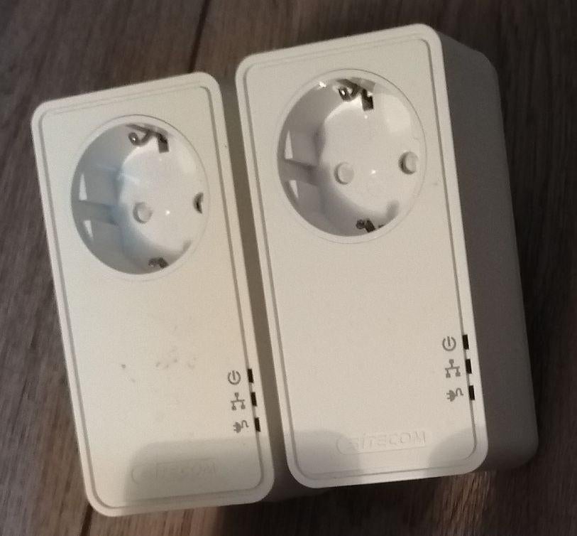 Stroomnet Netwerkadapters / draadloze netwerk verbindingsset, Computers en Software, Ophalen, Gebruikt