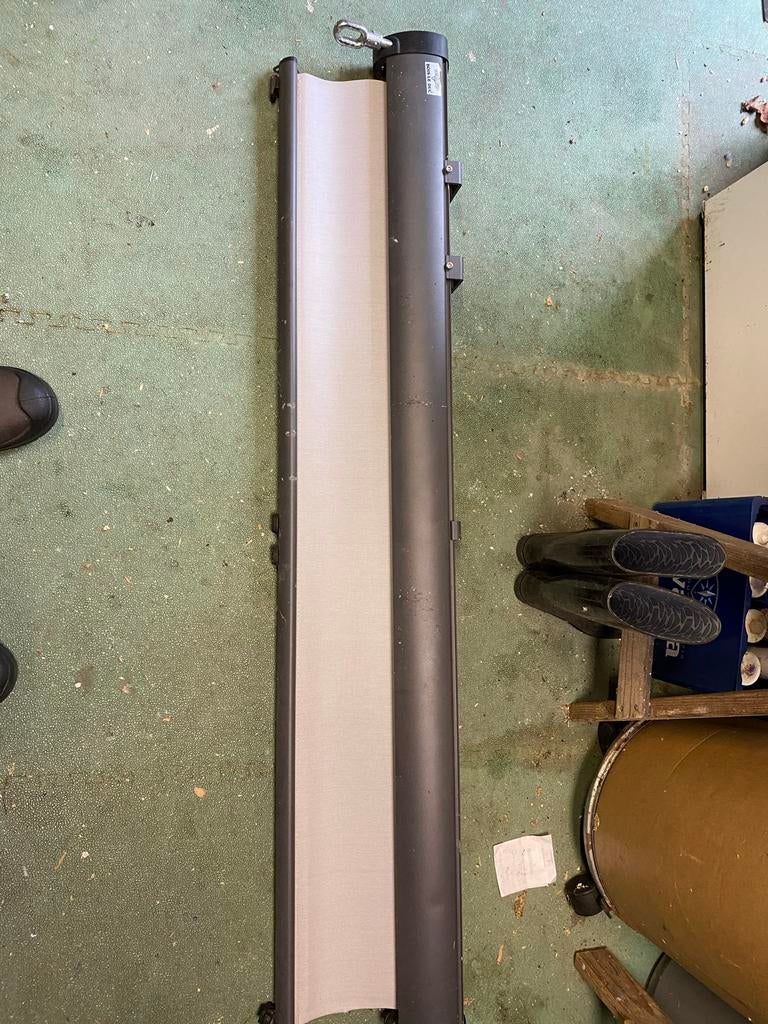 Twee Screens 1.5m Breed x 2.2m Lang - Handbediend, Ophalen, Gebruikt, Minder dan 250 cm, 150 tot 300 cm