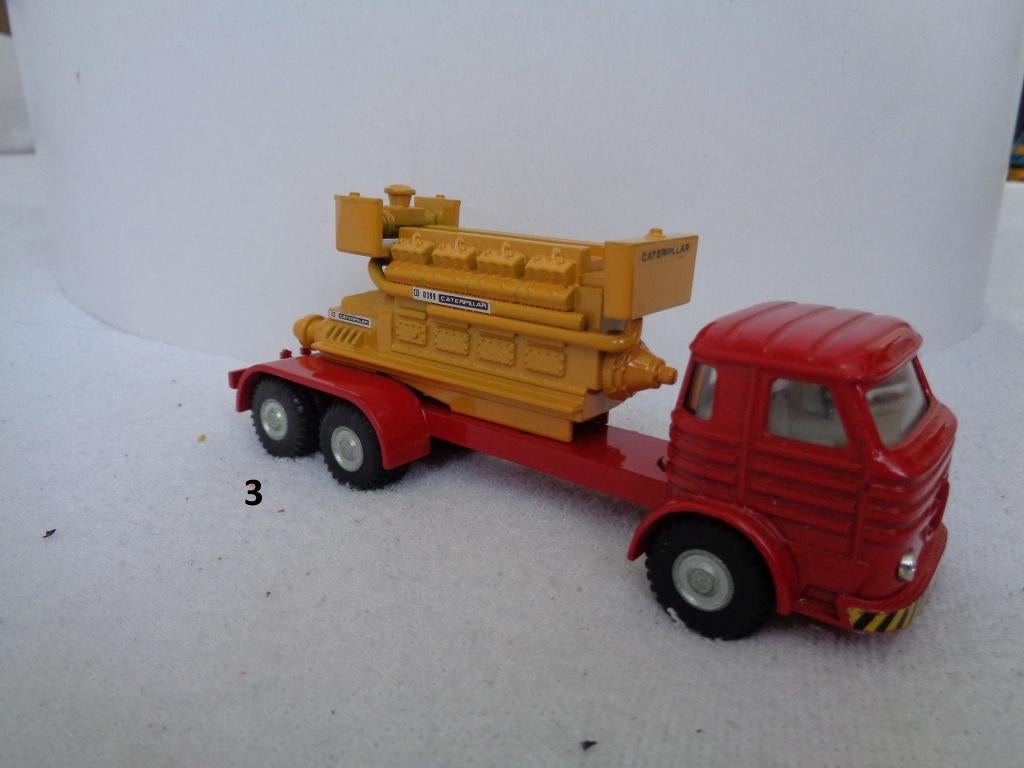 joal pegaso met motor, Hobby en Vrije tijd, Modelauto's | 1:50, Ophalen of Verzenden, Zo goed als nieuw, Bus of Vrachtwagen