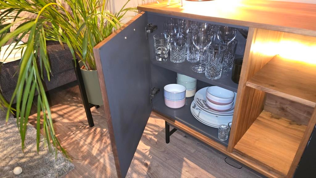 Xooon Dressoir - Stijlvol en praktisch, Ophalen of Verzenden, Zo goed als nieuw