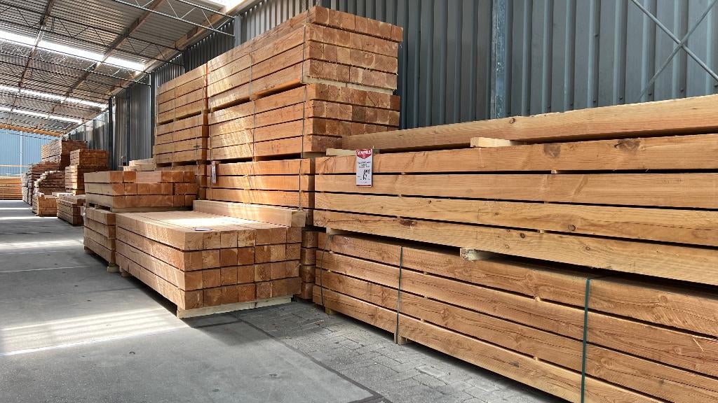 Douglas | palen | balken | regels | hout | paal | balk