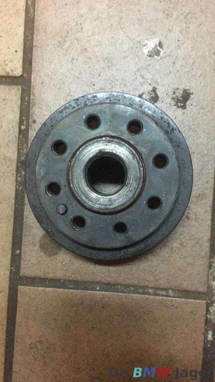 Naaf krukas BMW N62 N62N N73 11237510627, Gebruikt, Ophalen of Verzenden, BMW, BMW