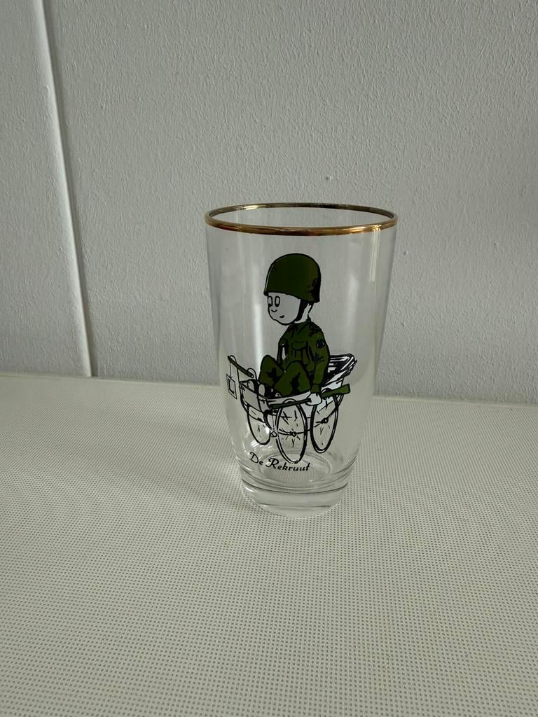 Bierglas “De Rekruut” in opleiding 12/7cm, Verzamelen, Ophalen of Verzenden, Zo goed als nieuw, Bierglas