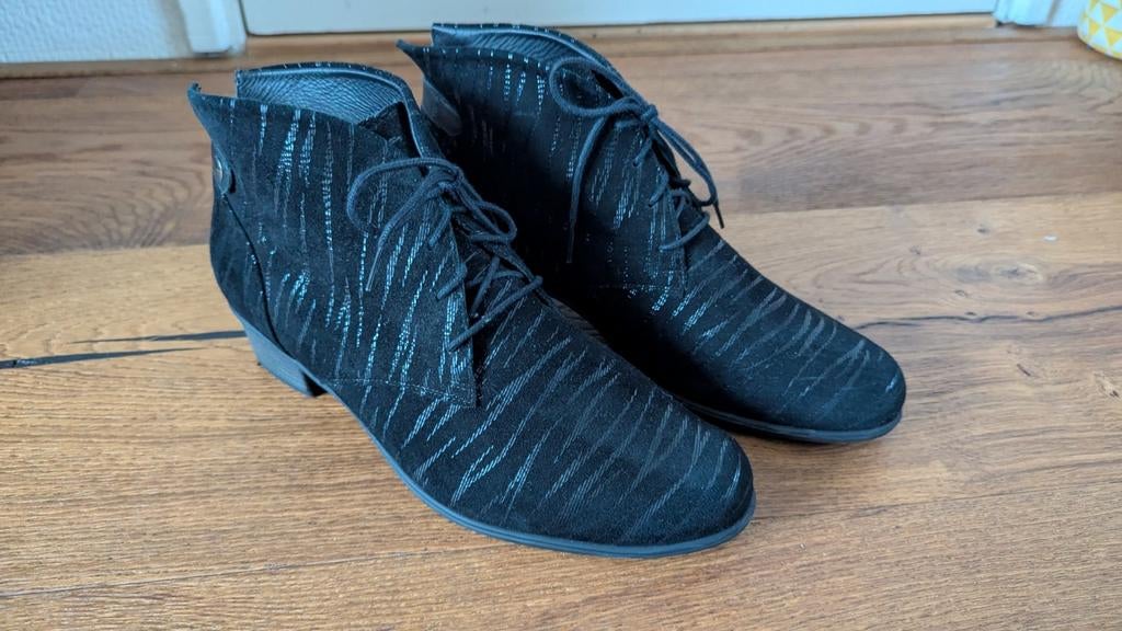 Durea zwarte veterschoenen 8,5 K ( 42,5), Durea, Zwart, Lage of Enkellaarzen, Ophalen of Verzenden