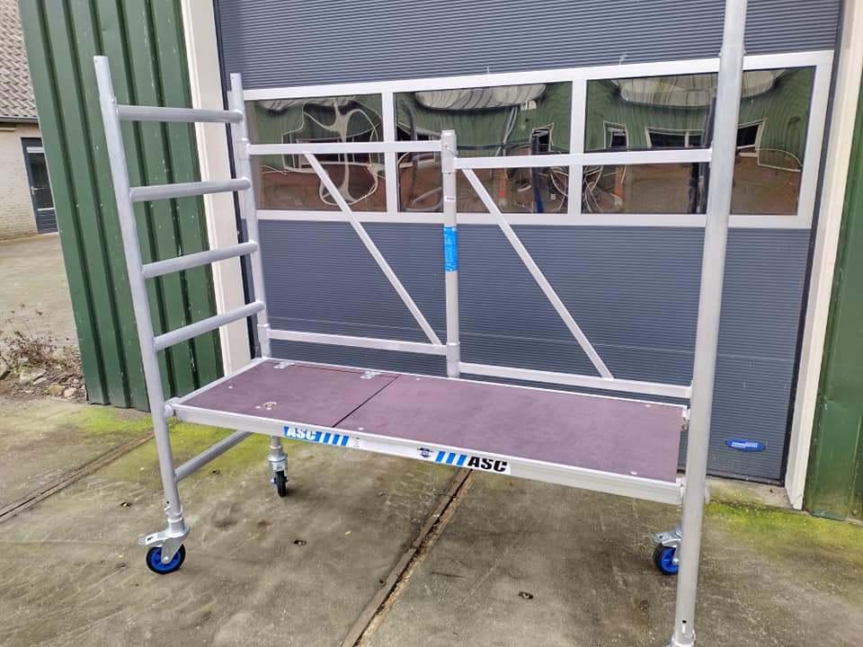 Kamersteiger te huur, Doe-het-zelf en Verbouw, Steigers, Ophalen, Gebruikt, Rolsteiger of Kamersteiger, 5 meter of hoger