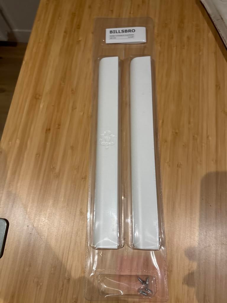 BILLSBRO handvaten om aan (pax-)kast te monteren - Nieuw, Kunststof, Nieuw, Ophalen of Verzenden, Minder dan 100 cm