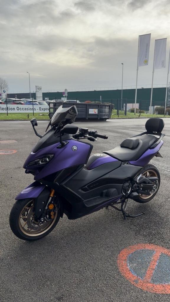 T-Max Tech Max 560cc 2022 Malossi Akrapovic