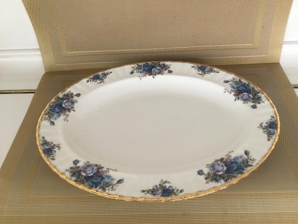 Royal Albert Moonlight Rose VLEESSCHAAL. 34,5 cm, Ophalen of Verzenden