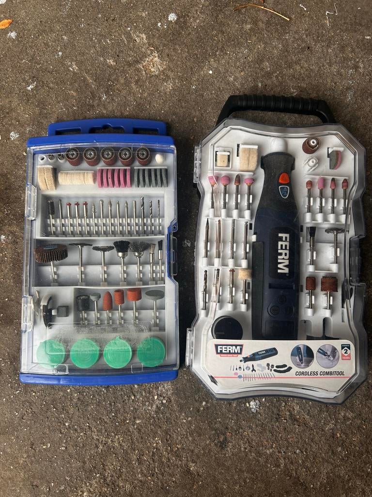 Mini boormachine met accessoires, Ophalen of Verzenden, Gevuld, Zo goed als nieuw