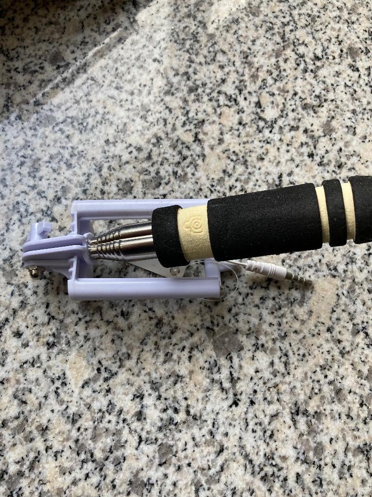 Nieuwe selfie stick, Ophalen of Verzenden, Nieuw, Minder dan 150 cm, Driepoot