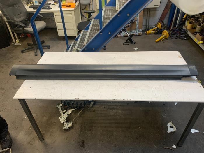 Zijskirt links van een Suzuki Vitara (ZCD), Auto-onderdelen, Carrosserie en Plaatwerk, Suzuki, Gebruikt, 3 maanden garantie, Ophalen of Verzenden