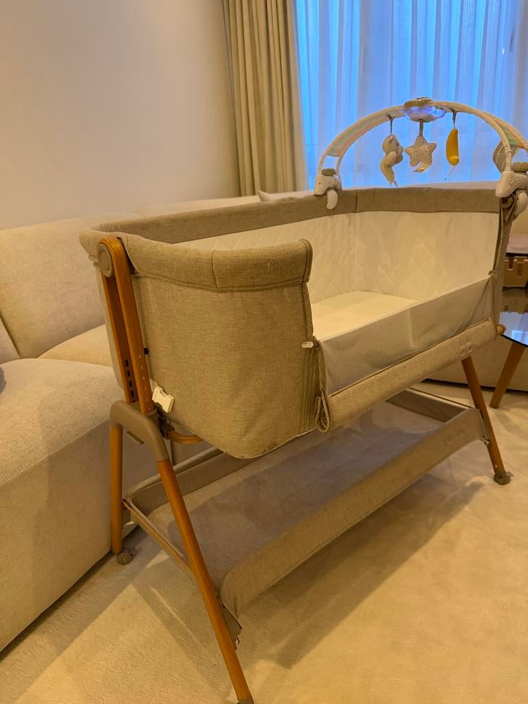 Chipolino Co-sleeper Wieg + Extra's - Zo Goed Als Nieuw!, Ophalen of Verzenden, Zo goed als nieuw, Wieg