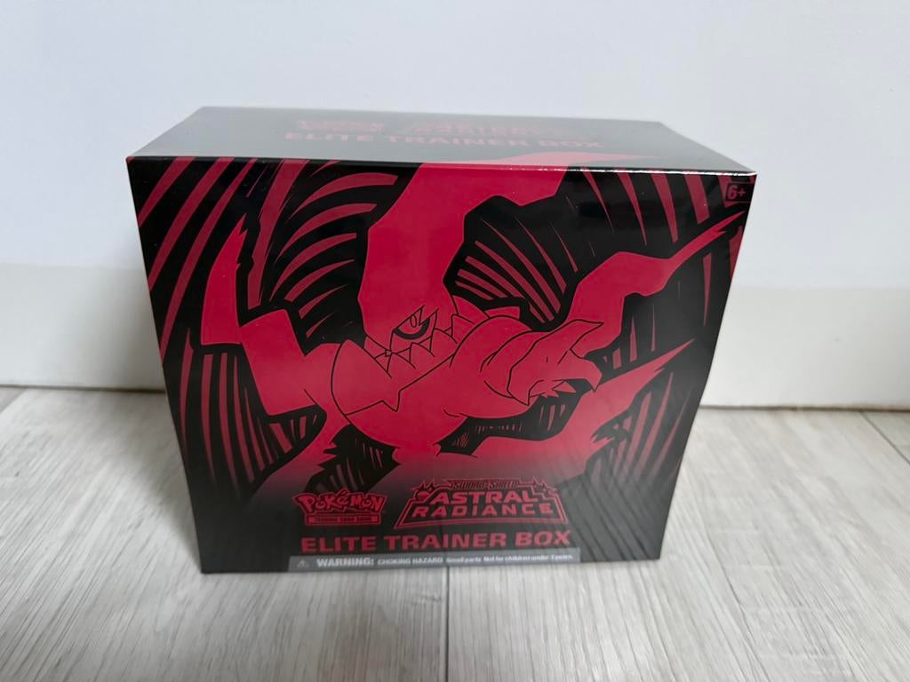 Pokemon Astral Radiance elite trainer box, Ophalen of Verzenden, Nieuw