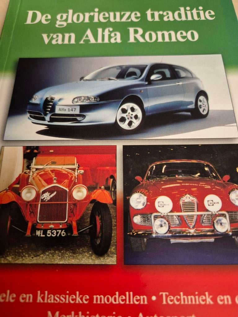 Boek Nederlands Alfa Romeo ALFASUD SZ 75 33 Zagato Giulia, Ophalen of Verzenden, Zo goed als nieuw, Alfa Romeo