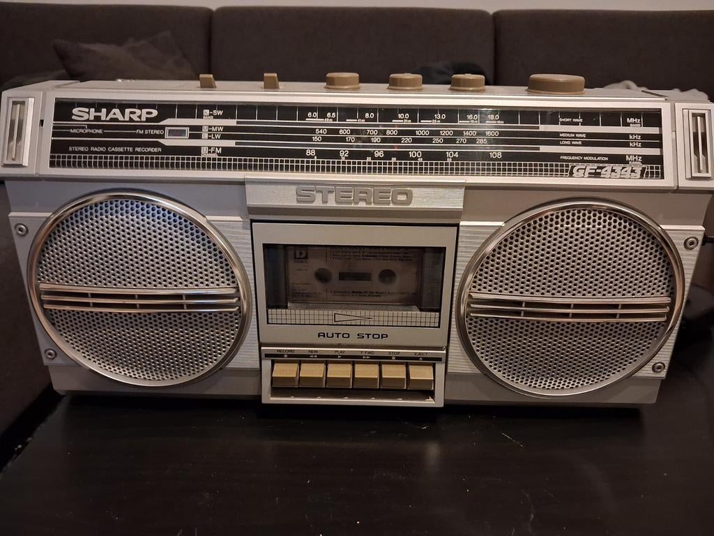 Sharp GF-4343 Stereo 4 band Radio Cassette Recorder Boombox, Ophalen of Verzenden, Gebruikt, Radio