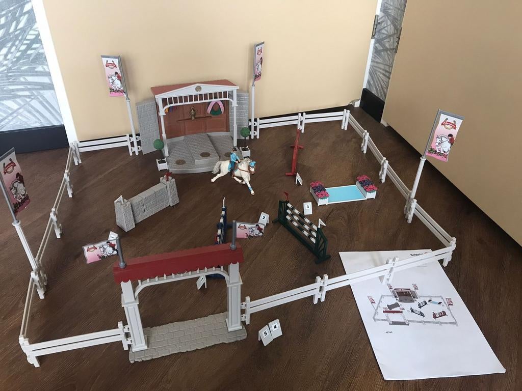 Complete Schleich  wedstrijdtournooi  mooi parcours!, Ophalen of Verzenden, Gebruikt, Jongen of Meisje