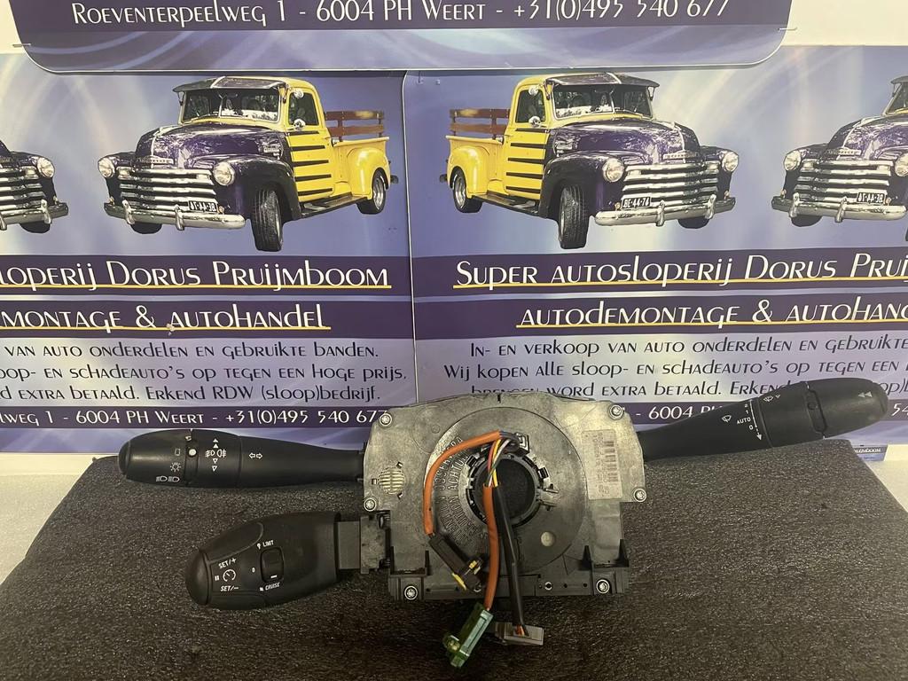 Peugeot 407 stuurkolomschakelaar, Auto-onderdelen, Dashboard en Schakelaars, Peugeot, Gebruikt, Ophalen of Verzenden