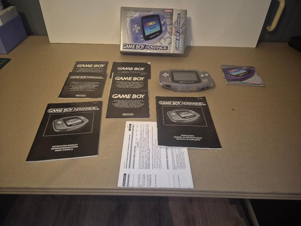 Game Boy Advance CIB – compleet in doos, Spelcomputers en Games, Spelcomputers | Nintendo Game Boy, Ophalen of Verzenden, Zo goed als nieuw