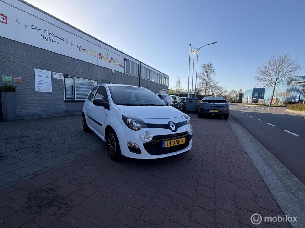 Renault Twingo 1.2 16V Authentique, Auto's, Voorwielaandrijving, Gebruikt, 4 cilinders, 4 stoelen