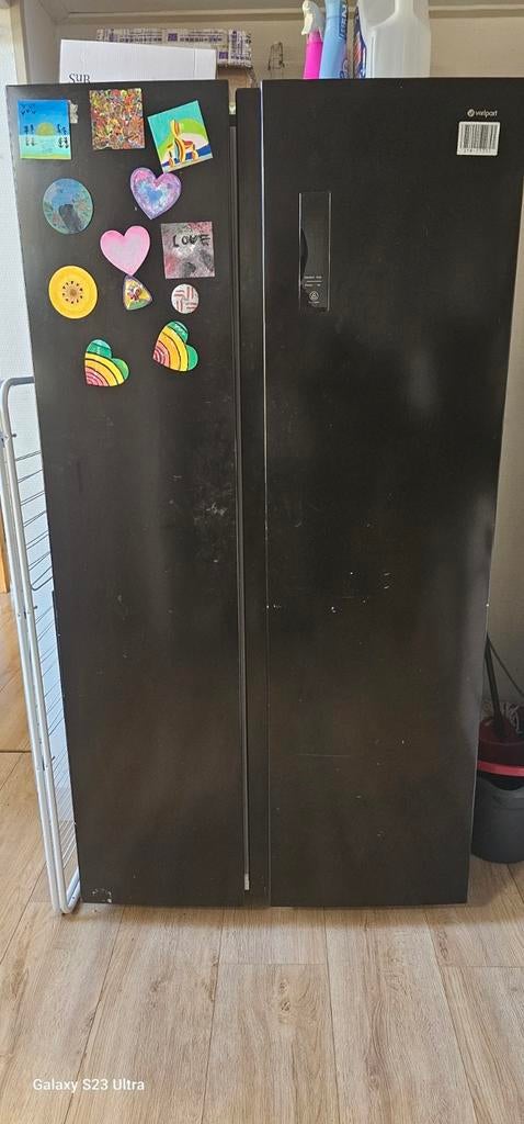 Amerikaanse koelkast Veripart, Ophalen, 200 liter of meer, 60 cm of meer, Met aparte vriezer