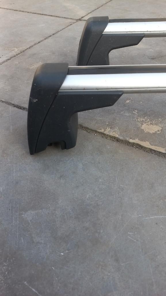 Dakdragers Opel Insignia, Ophalen, Zo goed als nieuw