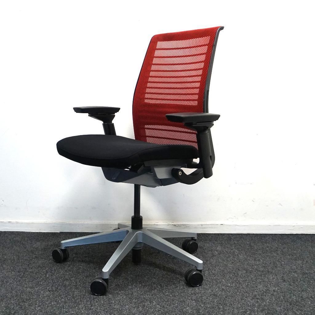 Steelcase Think V2 Bureaustoel | Ergonomisch | Rood / Zwart, Gebruikt, -, -, Ophalen of Verzenden
