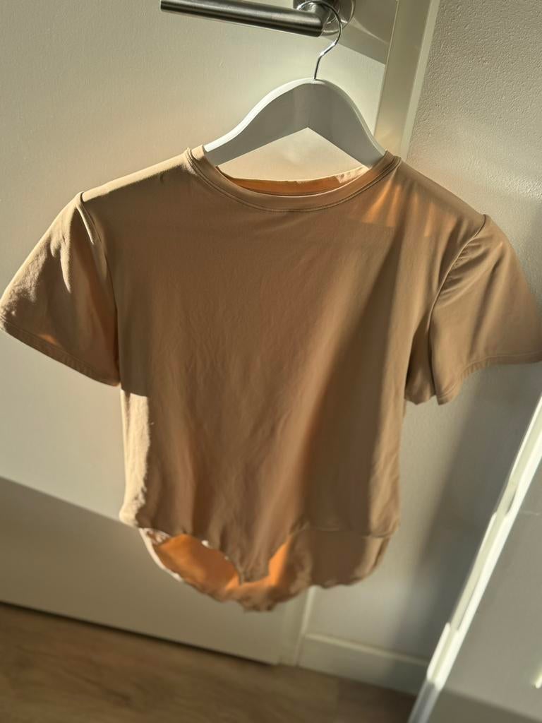 Skims Fits Everybody shirt Bodysuit maat 2XL nieuwprijs €82, Ophalen of Verzenden, Zo goed als nieuw, Maat 46/48 (XL) of groter