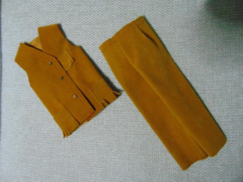 Ken outfit 1971 #1439 Suede Scene Barbie, Ophalen of Verzenden, Gebruikt, Kleertjes