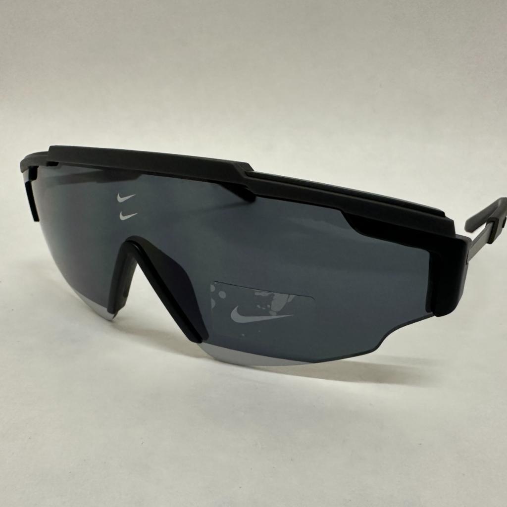 Nike Marguee Edge FN0295, Nike, Zo goed als nieuw, https://www.nike.com/nl/help/a/contact-us, One Bowerman Drive, Beaverton, OR 97005, Verenigde Staten