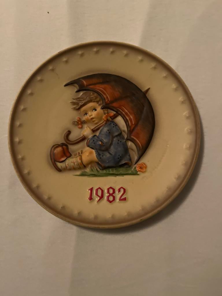 M.I. Hummel Goebel Jaarbord 1982 - Porselein Duitsland, Antiek en Kunst, Antiek | Porselein, Ophalen of Verzenden