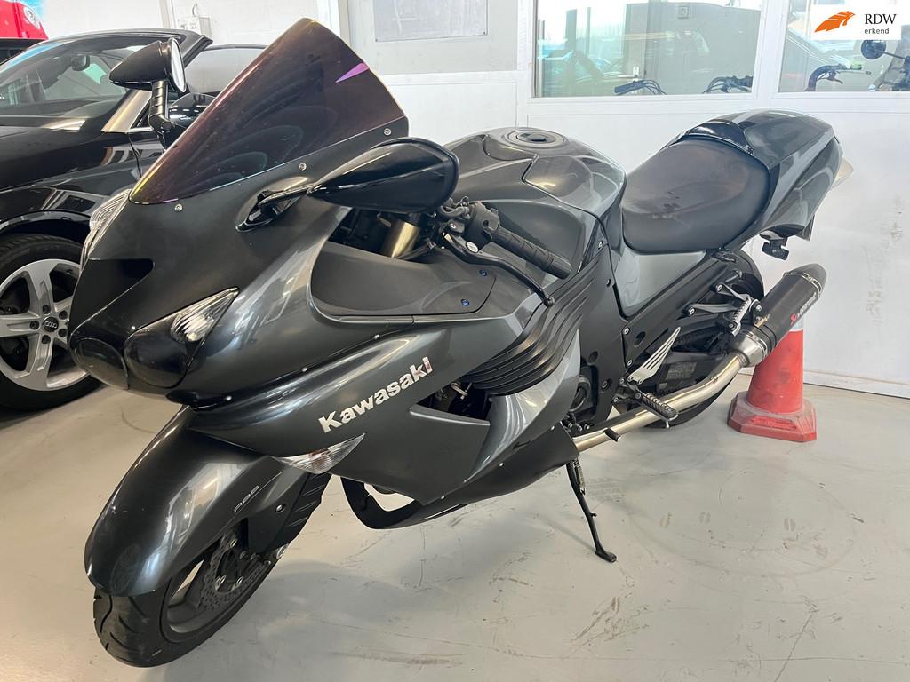 Kawasaki Tour ZZR 1400 ABS