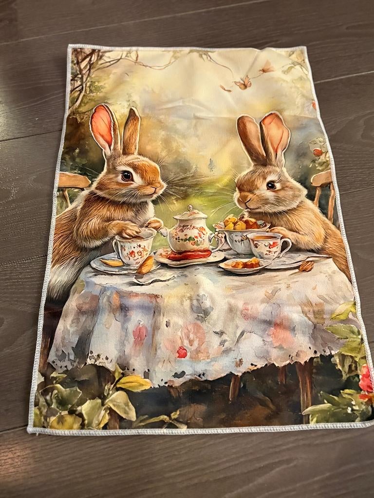 Beatrix Potter's Konijntjes Thee-Feest met lekkers, Huis en Inrichting, Ophalen of Verzenden, Nieuw, Overige kleuren, Theedoek of Handdoek