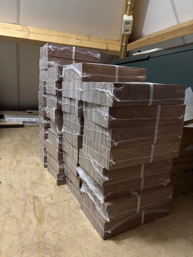 Keruing/keroewing vloerdelen 13m² nieuw +extra gebruikt hout, Doe-het-zelf en Verbouw, Vloerdelen en Plavuizen, 50 tot 150 cm