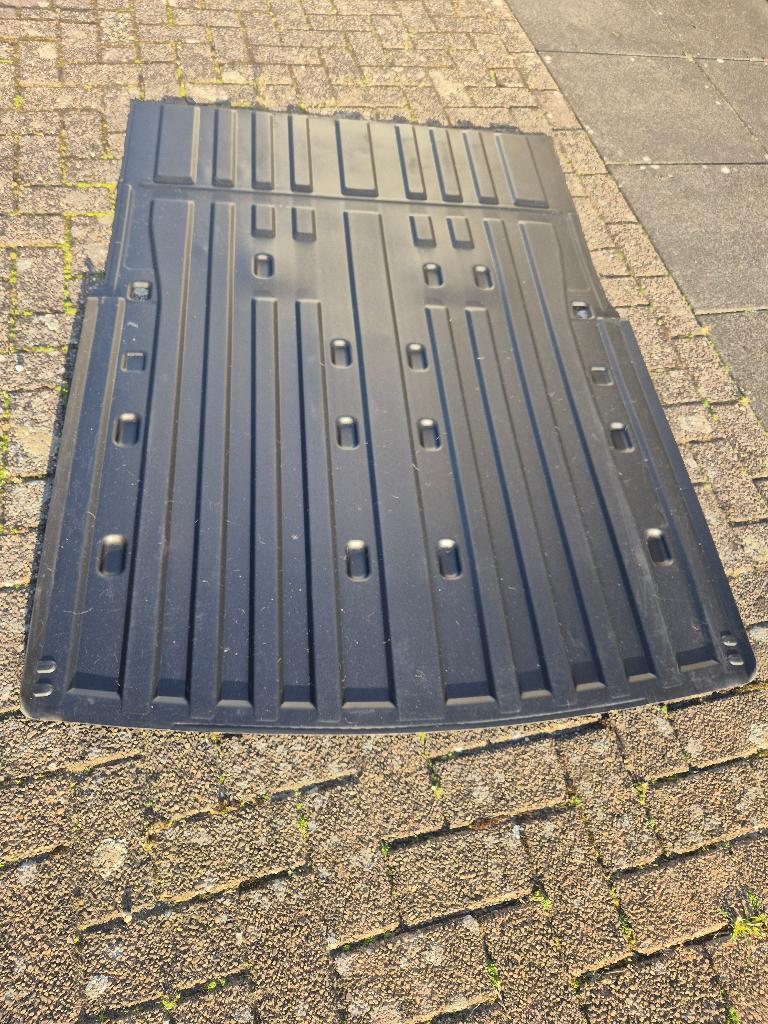 Rubber mat laadruimte Caddy MK5, Ophalen, Nieuw, Volkswagen