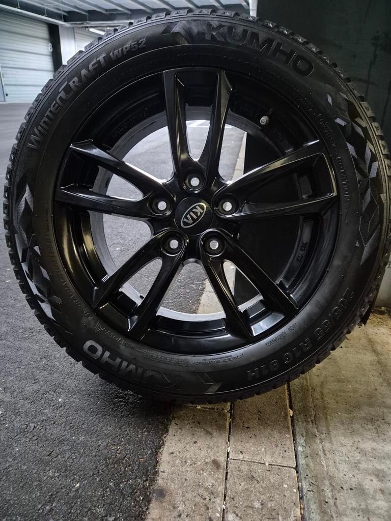 5x114.3 / 16inch KIA / HYUNDAI WINTERSET 205 55 16 met TPMS, Ophalen, 16 inch, Banden en Velgen, 205 mm