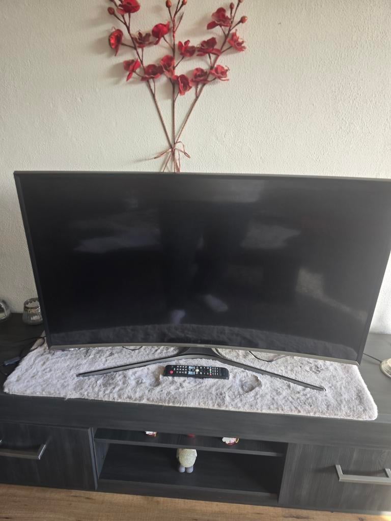Samsung 48 inch Curved Smart TV Full HD, Ophalen