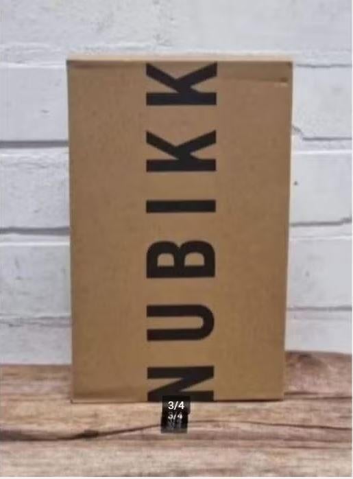 Nubikk - Prachtige canvas sneakers maat 38 - Nieuw €180, Nubikk, Beige, Nieuw, Ophalen of Verzenden